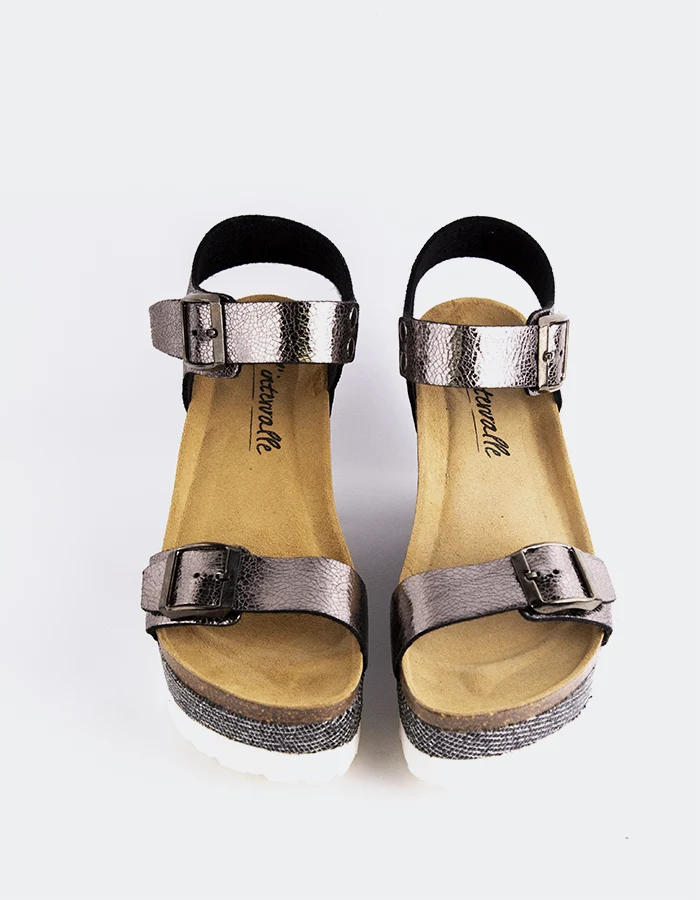 Goldie Pewter Cracked Leather