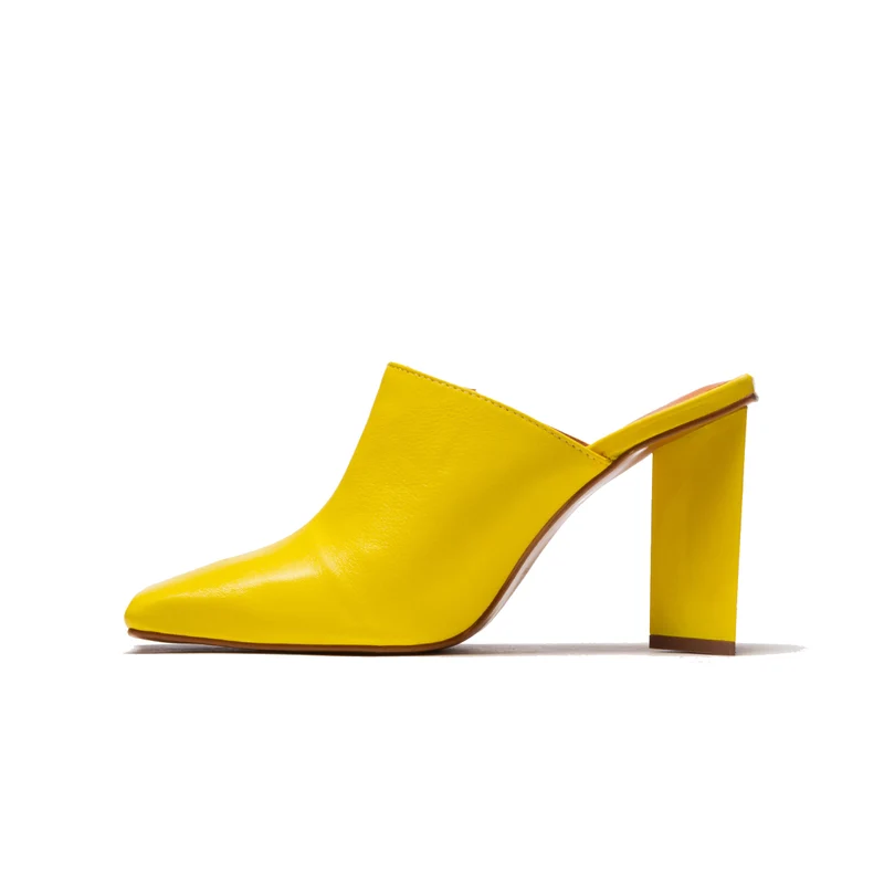 Loutro Yellow Leather