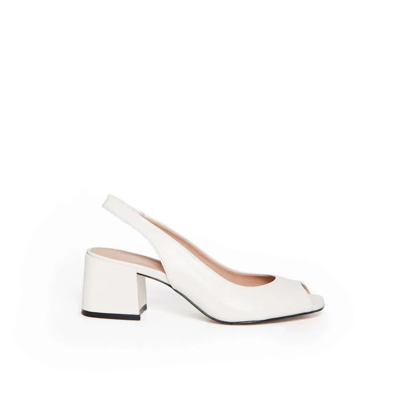 LUSIA BLANC