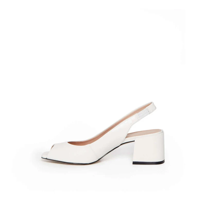 LUSIA BLANC