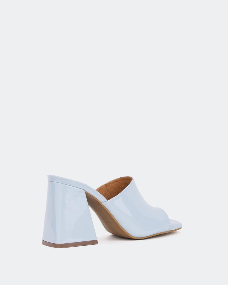 Herrera Blue Patent/Verni Bleu