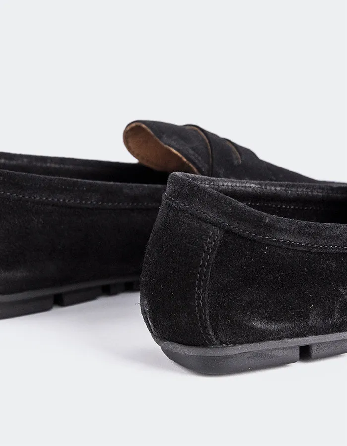 Ezzie Black Suede