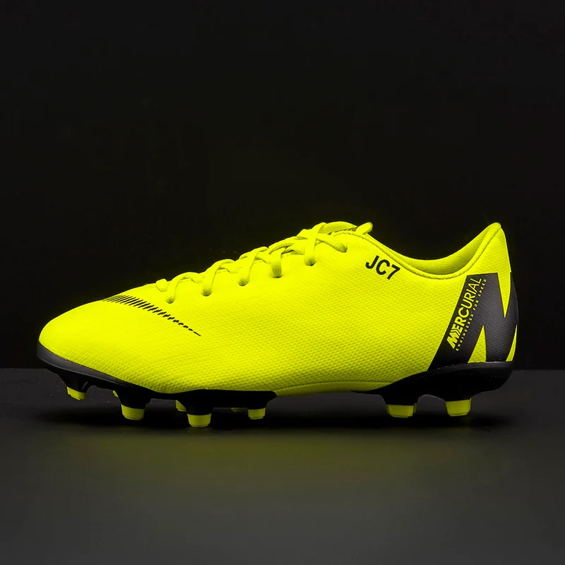 Chaussure de football multi
