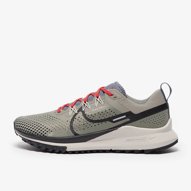 Nike React Pegasus Trail 4