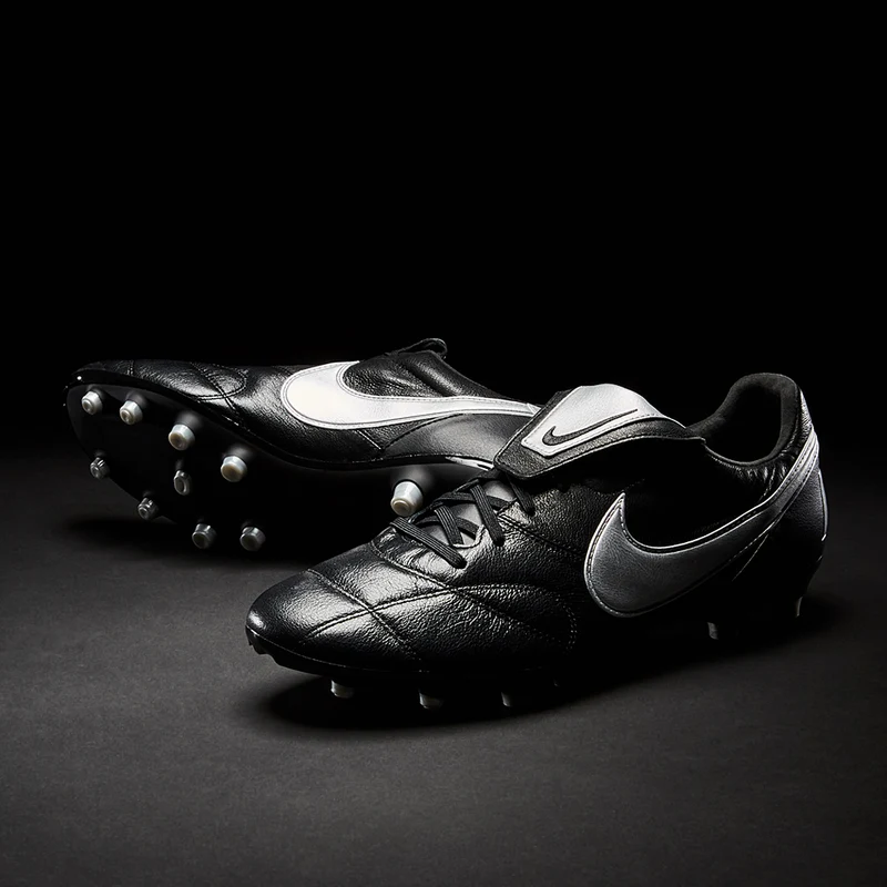 Chaussure de football à crampons pour terrain sec Nike Premi