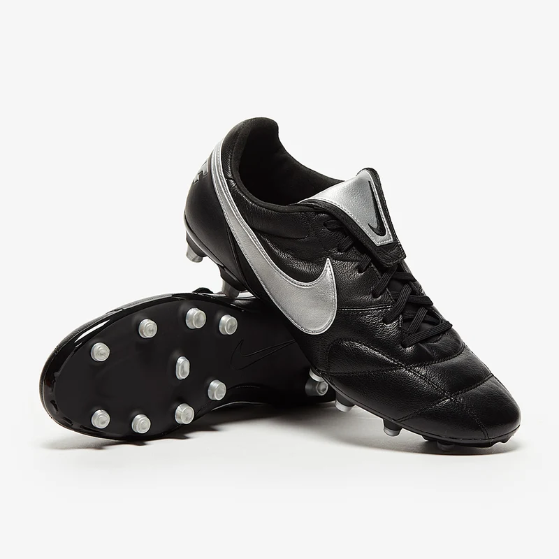 Chaussure de football à crampons pour terrain sec Nike Premi