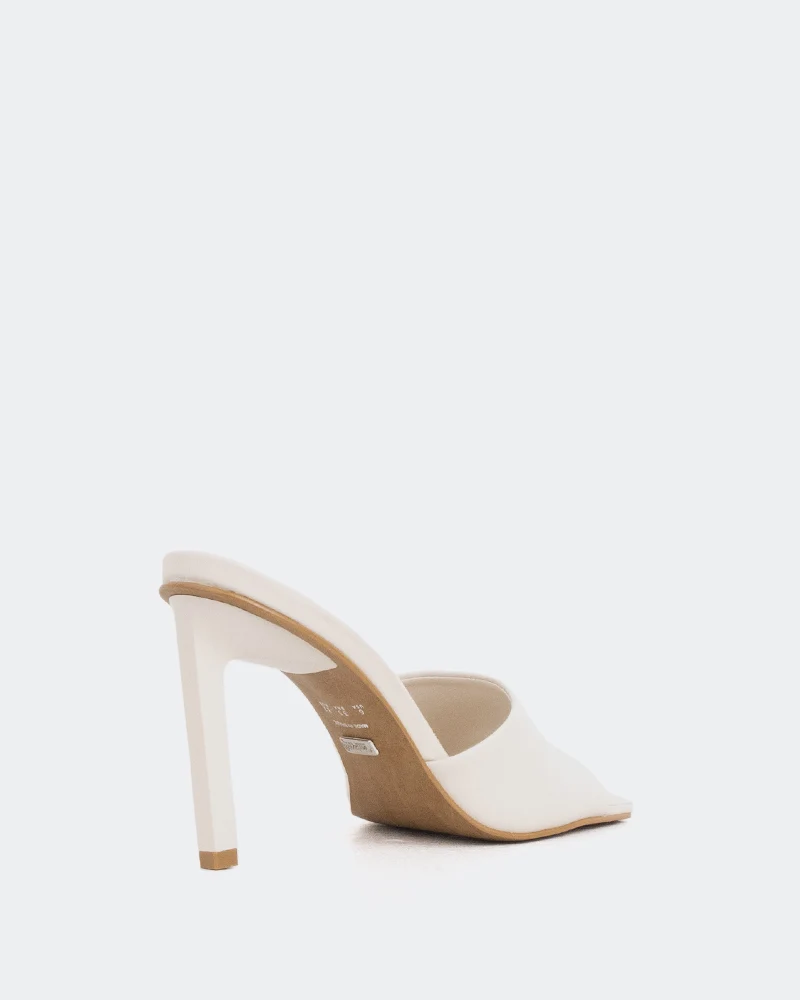 Sosua Off White Leather