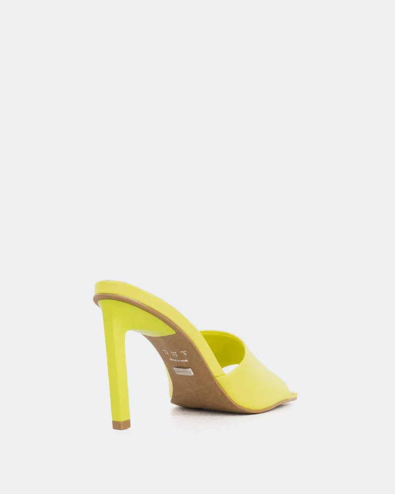 Sosua Yellow Leather