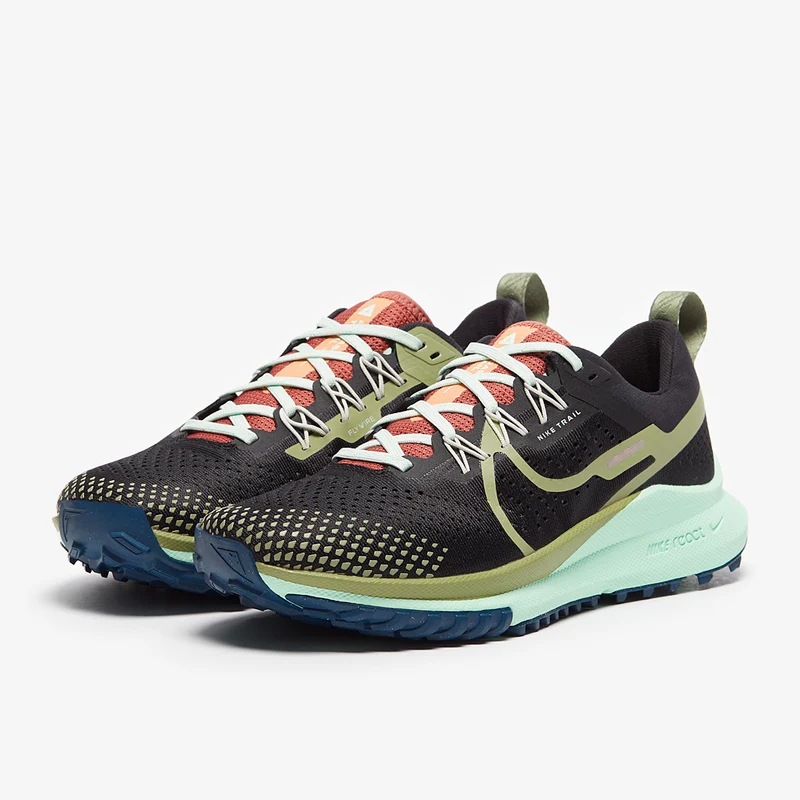 Nike Femme React Pegasus Trail 4