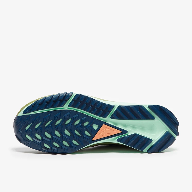Nike Femme React Pegasus Trail 4