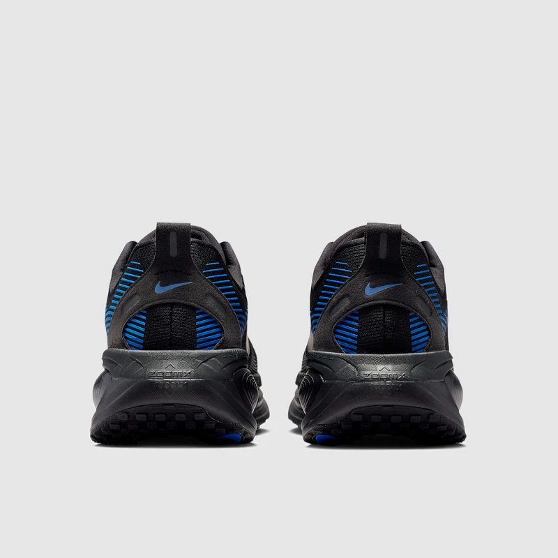Nike Vomero 18