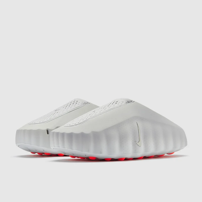 Nike Mind 001 Pregame Mules