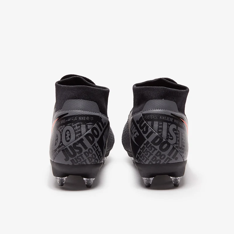 Nike Phantom VSN Academy DF SG-PRO AC