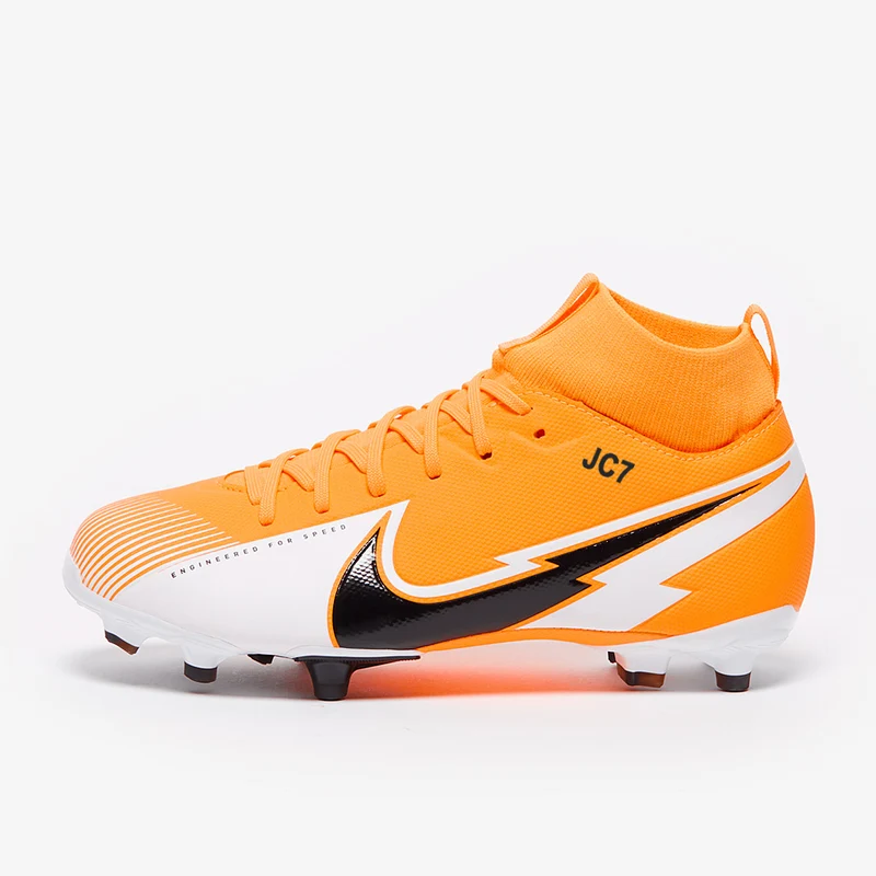 Chaussure de football multi