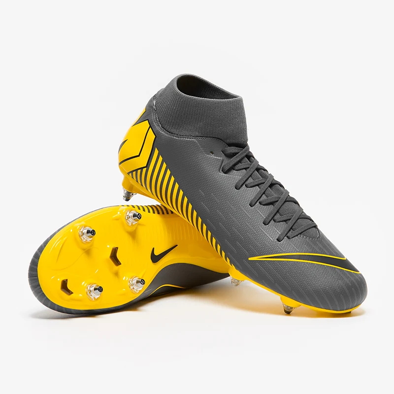 Chaussure de football à crampons pour terrain gras Nike Merc