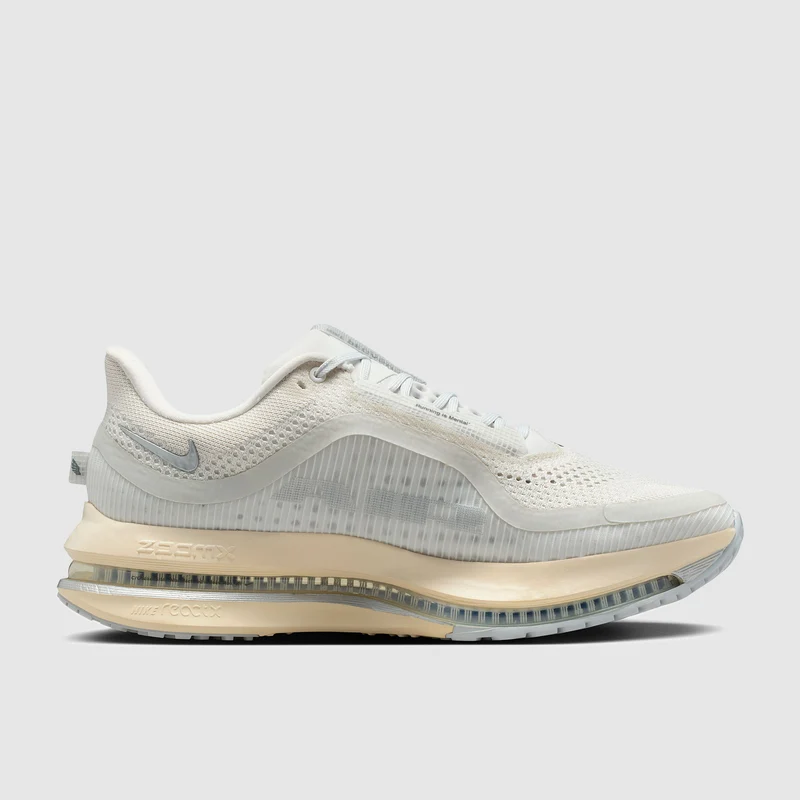 Nike Pegasus Premium