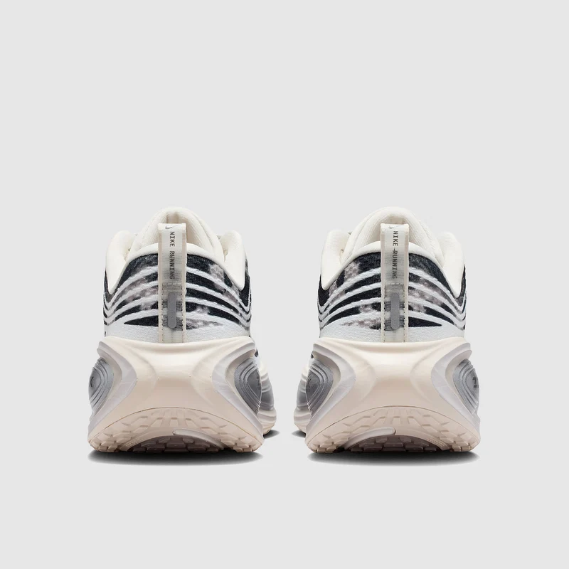 Nike Womens Vomero Plus
