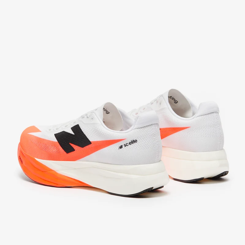 New Balance FuelCell Supercomp Elite v5 pour Femme