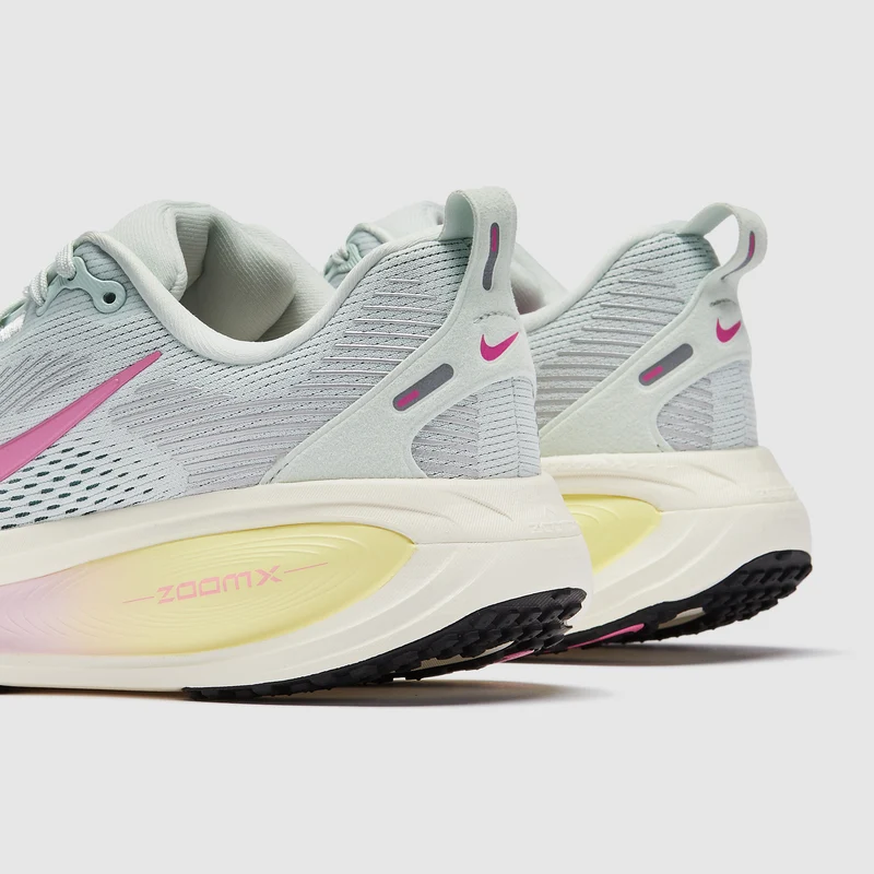 Nike Vomero 18 pour Femme