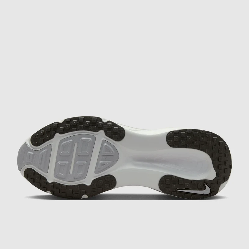Nike Vomero 18
