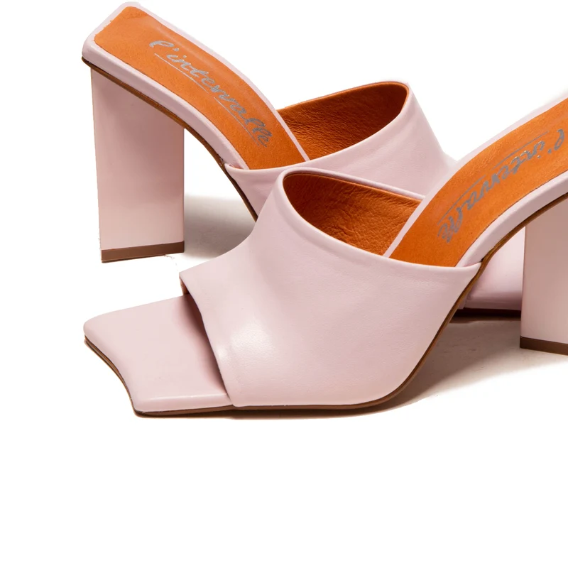 Matala Lilac Leather