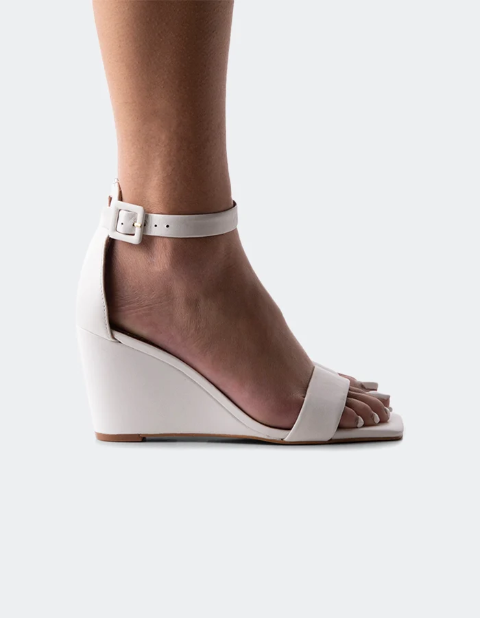 Otago White Leather