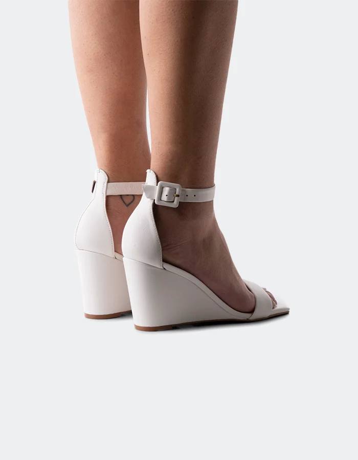 Otago White Leather