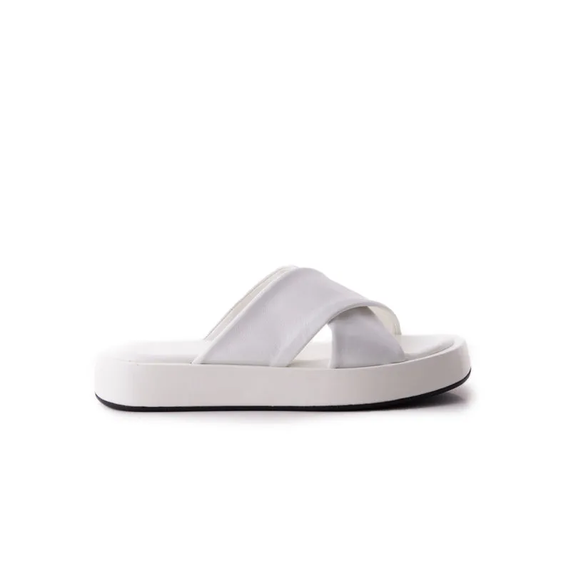 Oda White Leather