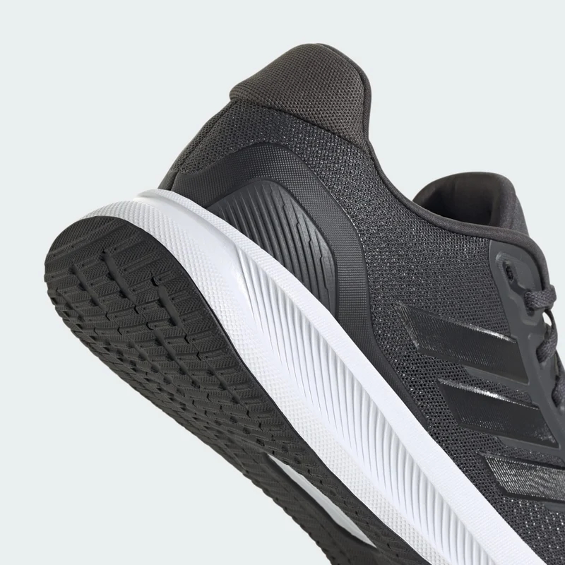 adidas Men Chaussure de running Runfalcon 5