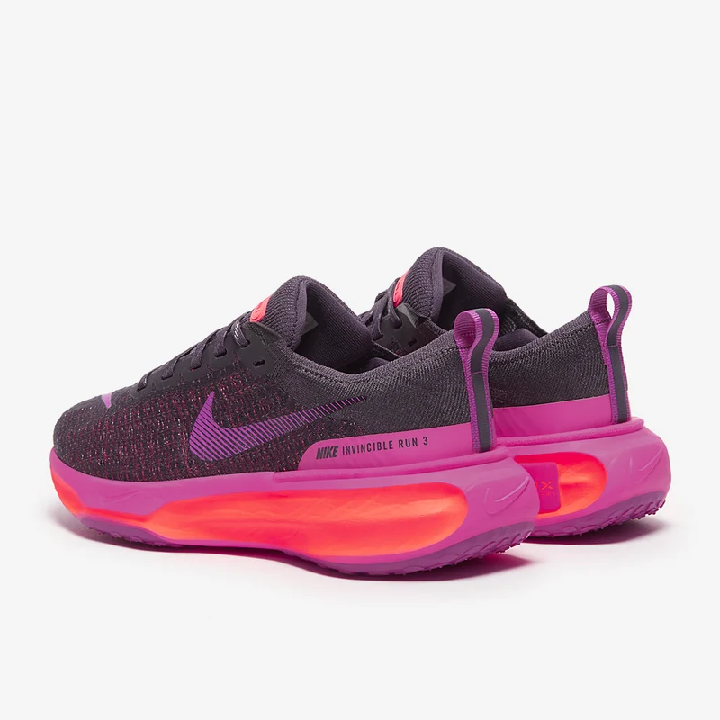 Nike Chaussure de running sur route pour femme Invincible 3