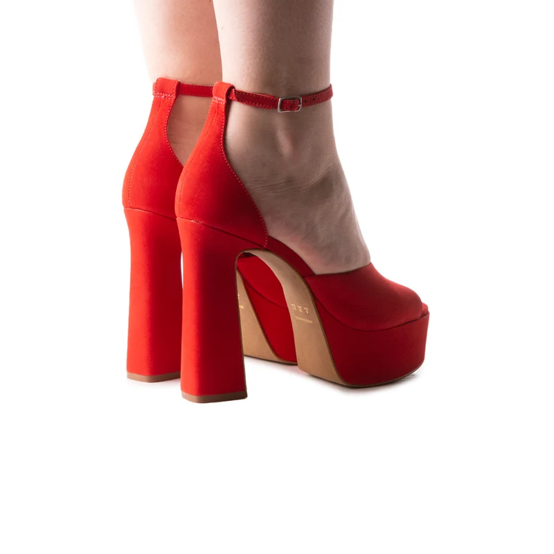 Gomena Red Nubuck