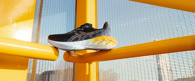 Asics Novablast 4