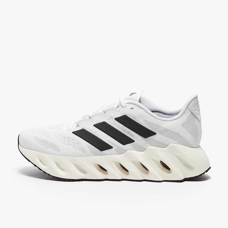 adidas Men Chaussure de running Switch FWD