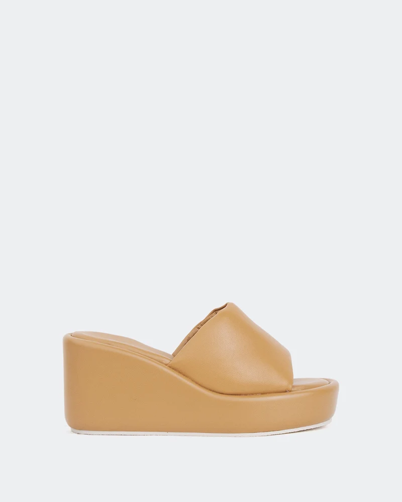 Dolores Tan Leather