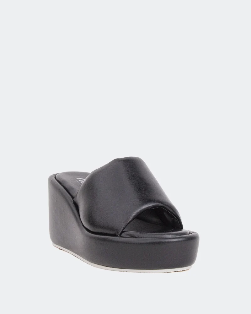 Dolores Black Leather