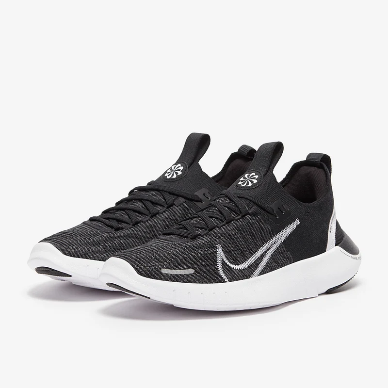 Nike Chaussure de running sur route pour femme Free RN NN