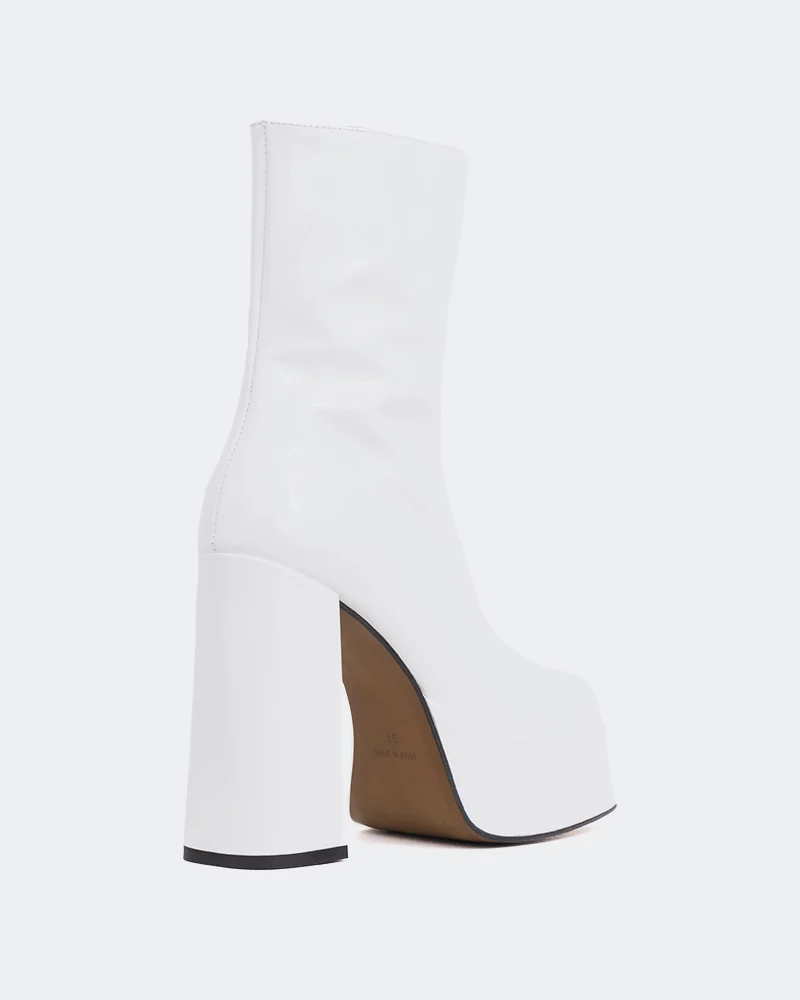 Cloud White Patent