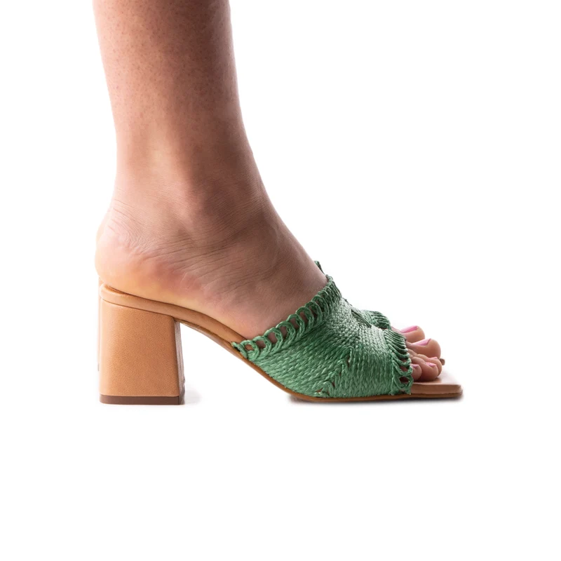 Calzada Green Knit