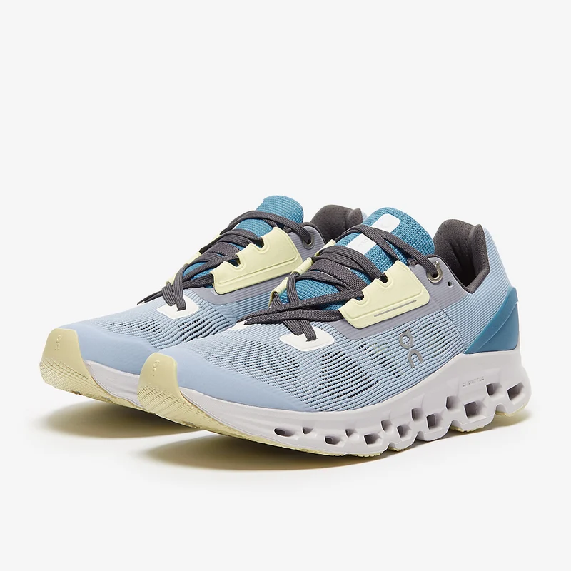On Cloudstratus pour Femme
