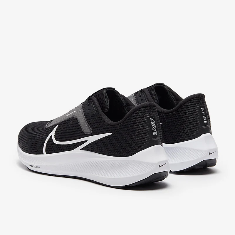 Nike Chaussure de running sur route pour homme Pegasus 40