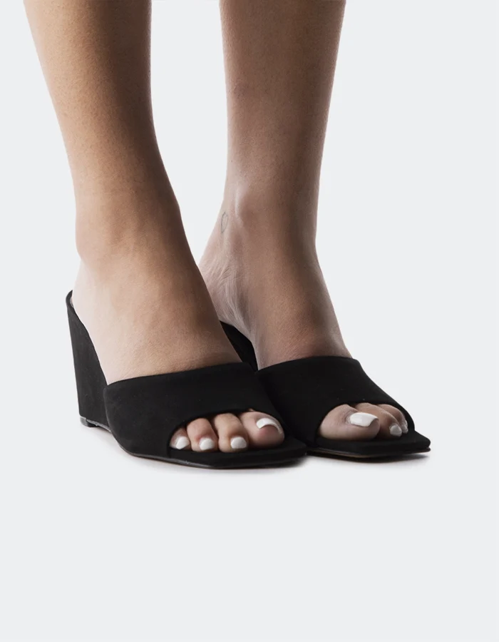 Toscana Black Nubuck
