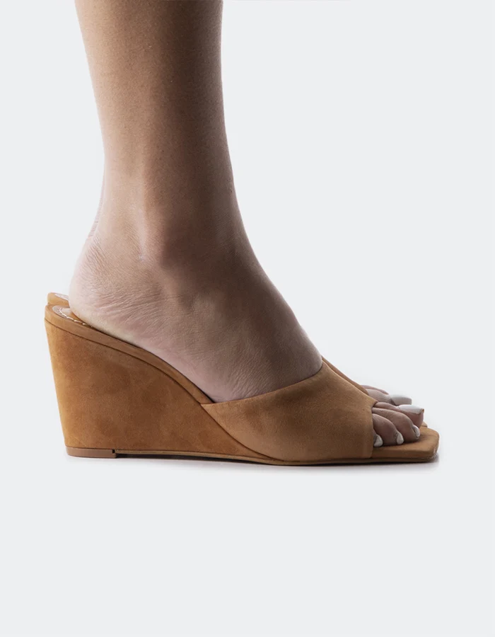 Toscana Chestnut Nubuck