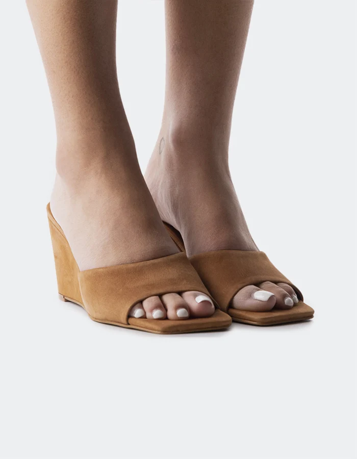 Toscana Chestnut Nubuck