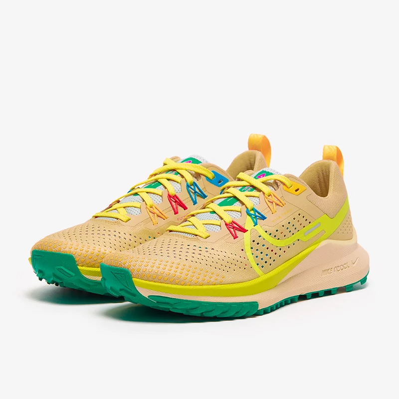 Nike Femme React Pegasus Trail 4