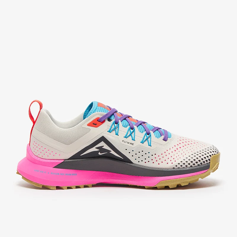 Nike Femme React Pegasus Trail 4