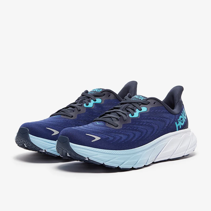Hoka Arahi 6 - Profondeurs de l'Espace/Bleu Baromètre