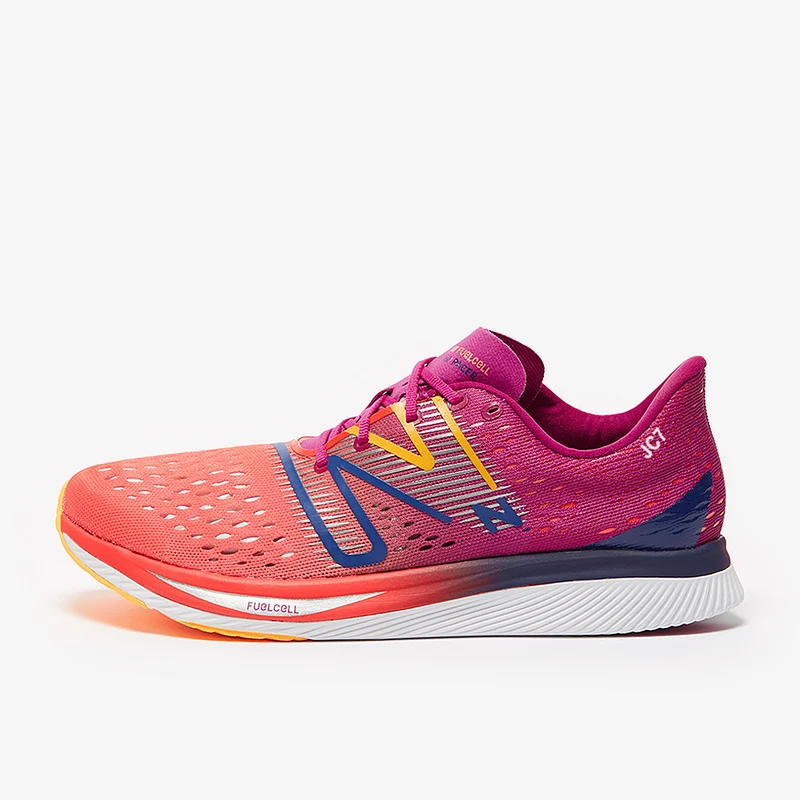 New Balance Super Comp Pacer