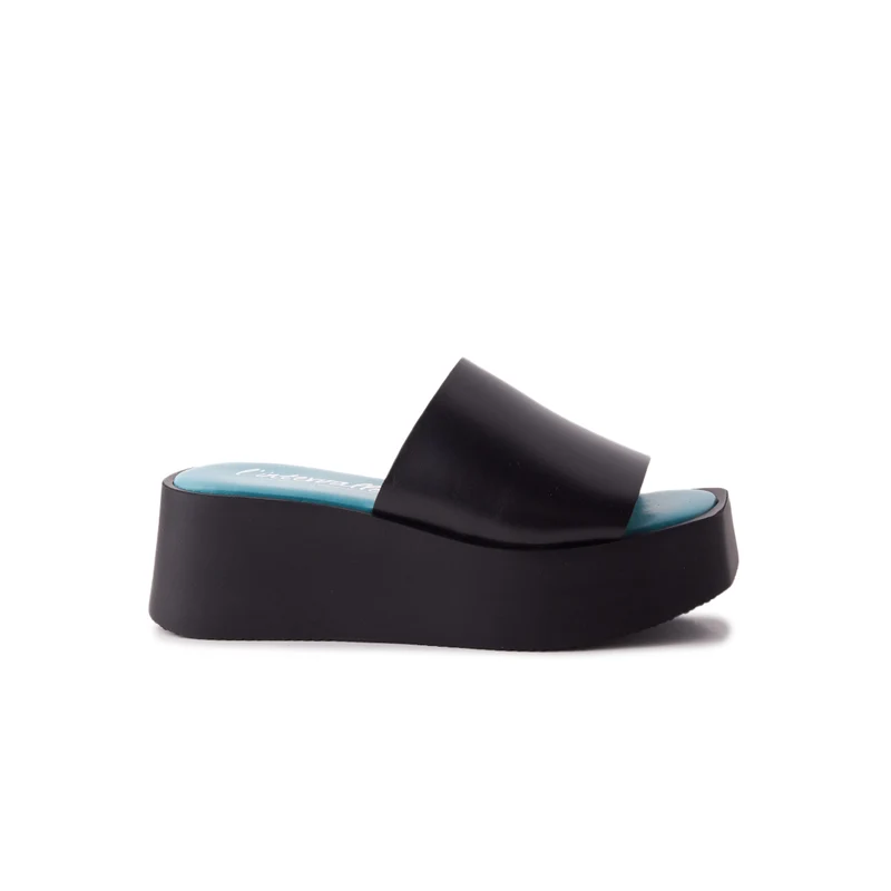 Bologna Black Leather