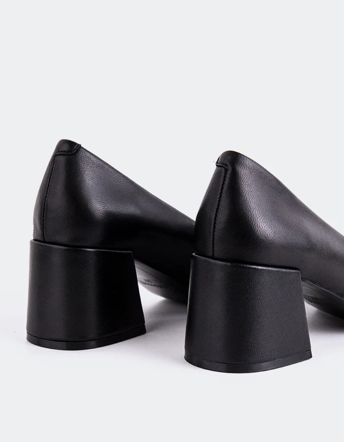 Josephine Black Leather