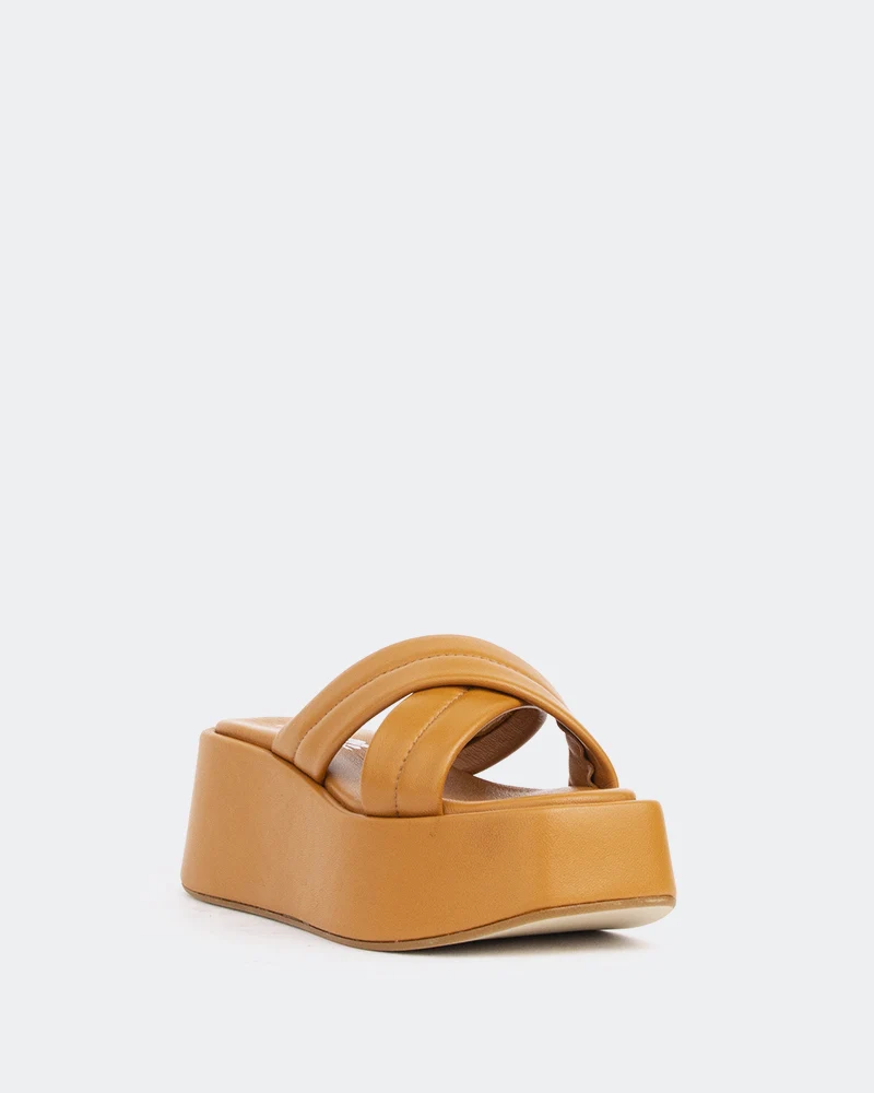 Sacra Tan Leather